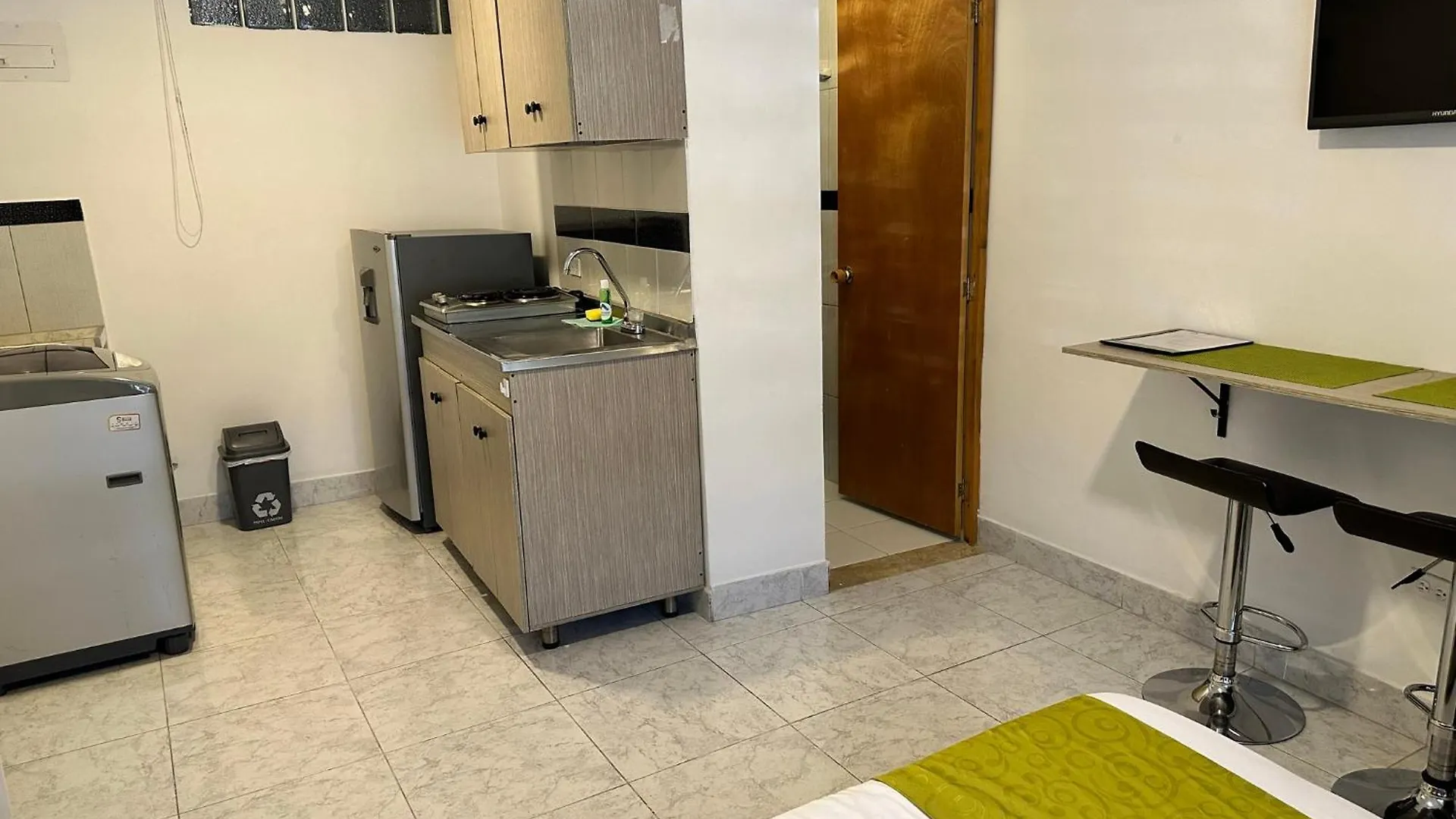 Apartment Amoblados Medellin Estadio