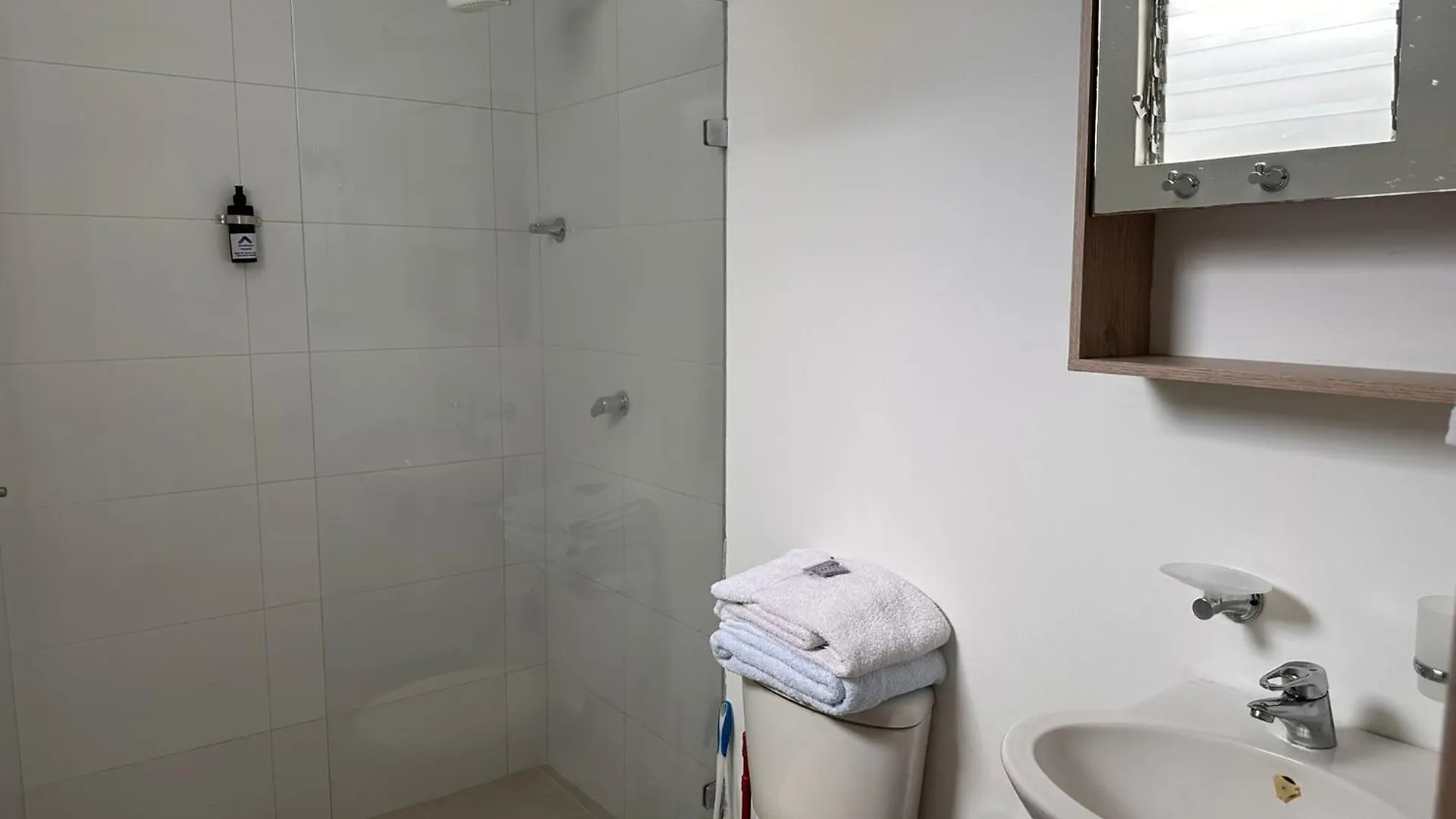 Apartment Amoblados Medellin Estadio