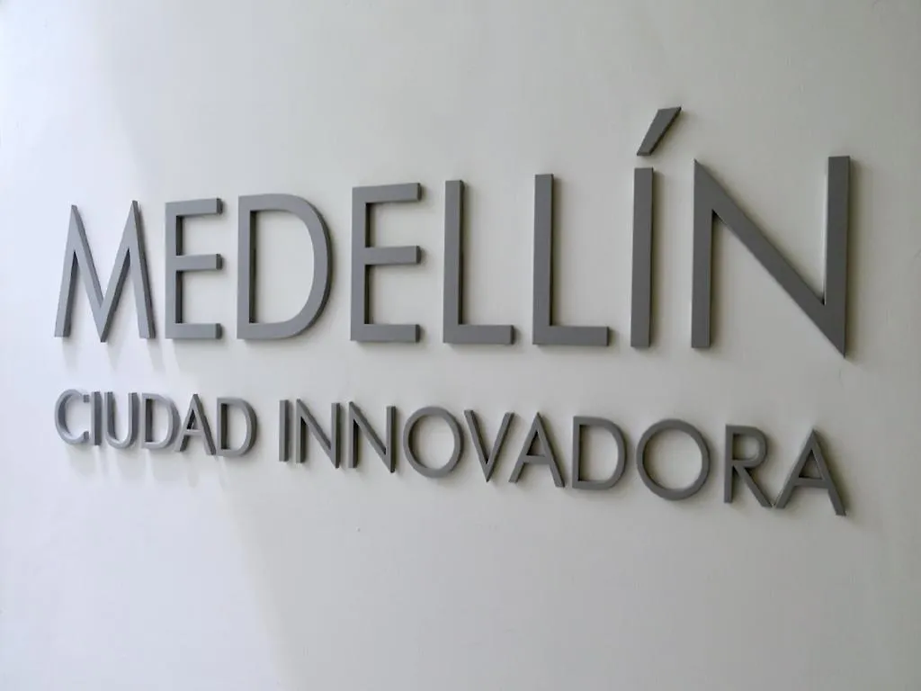 Amoblados Medellin Estadio Colombia